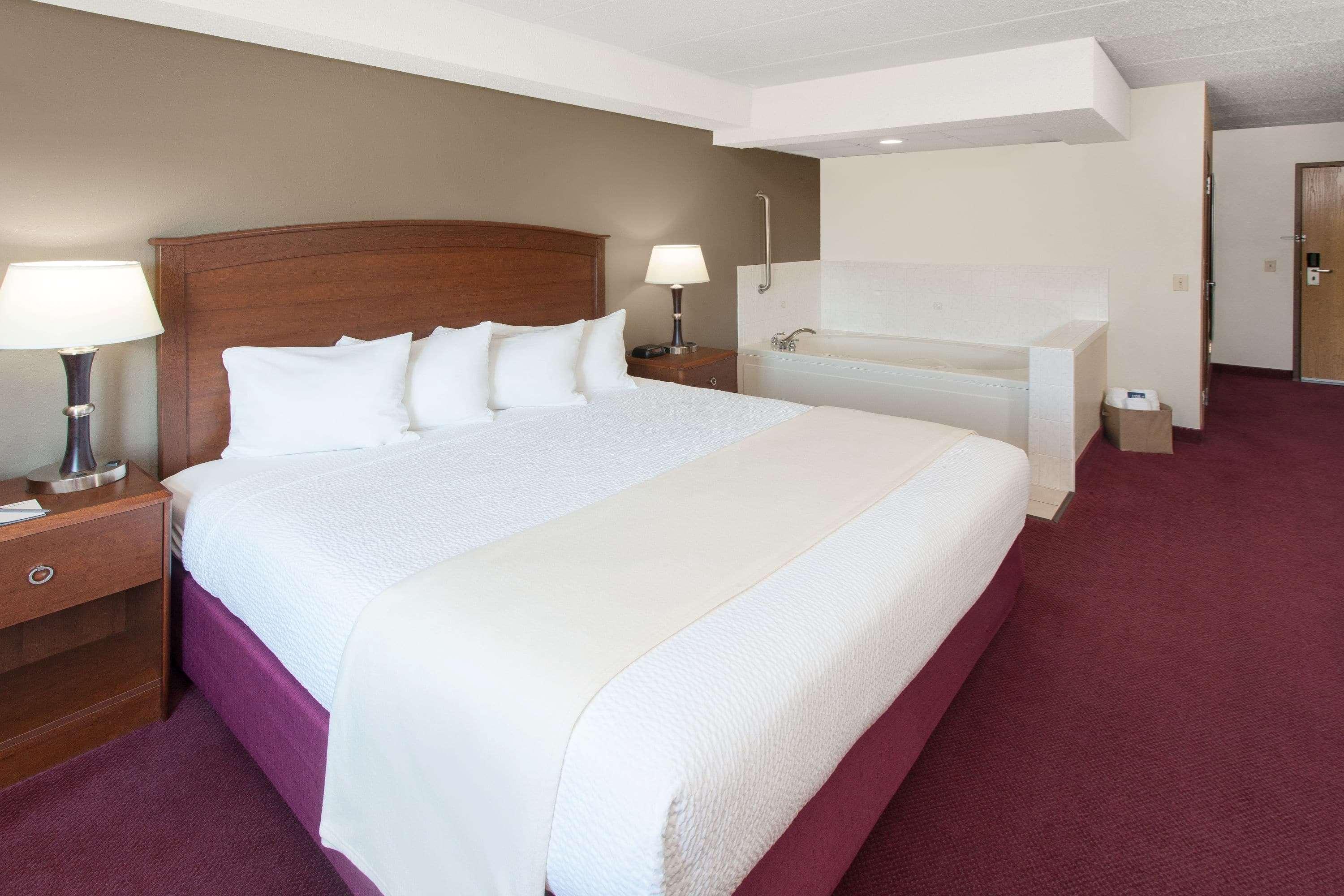 Americinn By Wyndham Iowa Falls Ngoại thất bức ảnh